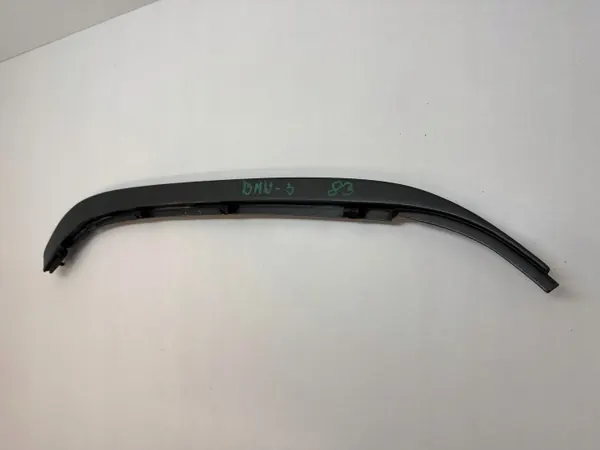 BMW 3 E30 Höger bakdörrslist OEM 51131906534 image 5