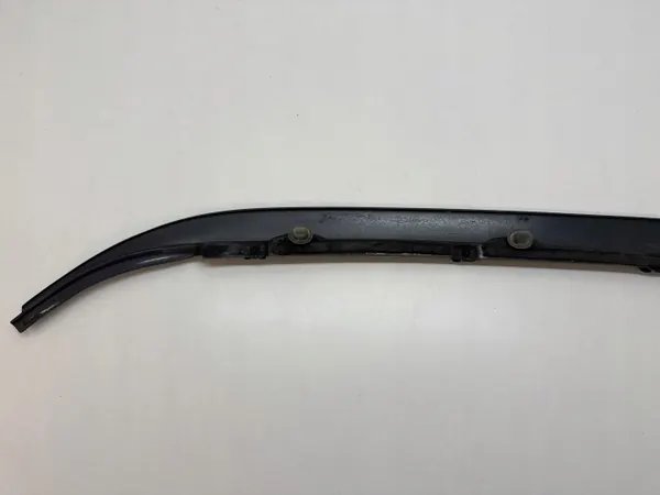 BMW 3 E30 Höger bakdörrslist OEM 51131906534 image 7