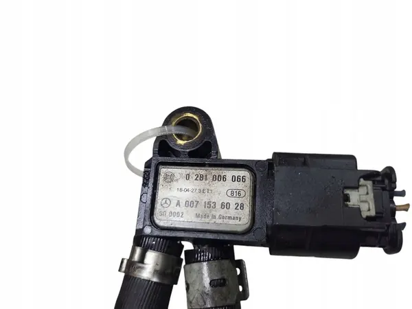 Sensor de pressão de escape Mercedes-Benz A W176 2015 0281006066 image 4