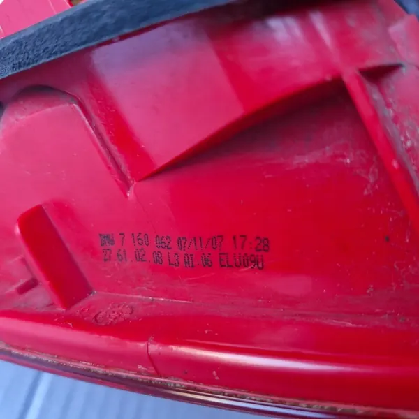 BMW 3 E91 Kombi 04-07 Luz Trasera Derecha image 6