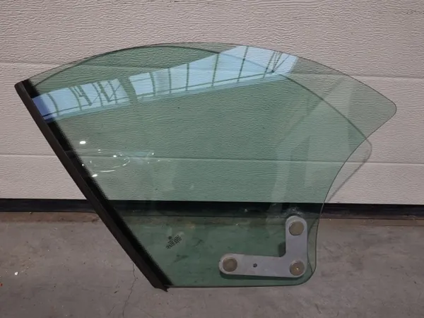 OEM 43R004529 VW New Beetle Cabrio Achterruit Links image 2
