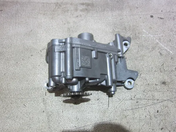 Oljepump BMW X3 F25 11417573748 image 2