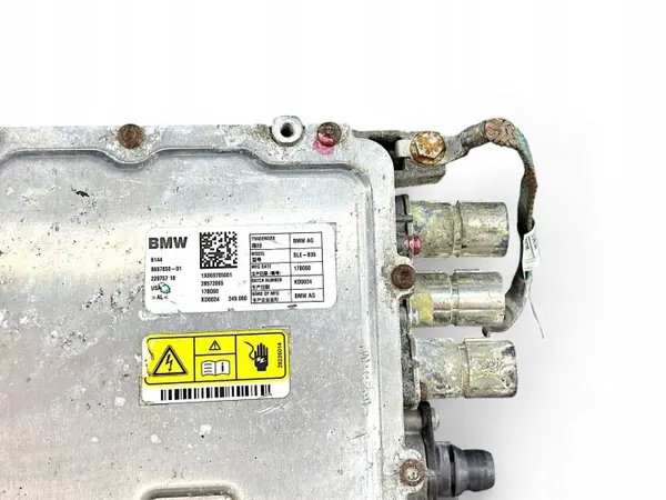 BMW X5 F15 Spanningsomvormer OEM 8697850 - Gebruikt image 3