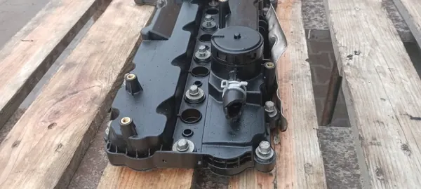 Venttiilikansi Opel Astra K 1.6 CDTI OEM 55499631 image 4