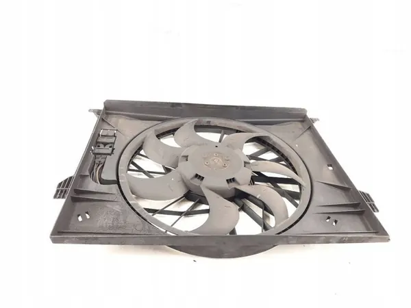 Mercedes E-Klass W211 Fläkt A2115002193 image 9