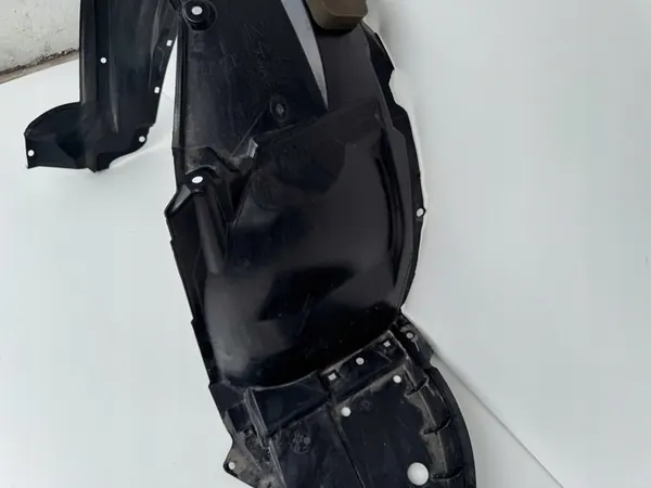 TOYOTA VERSO 09-17 Etuvasen Lokasuoja 538760F021 image 6