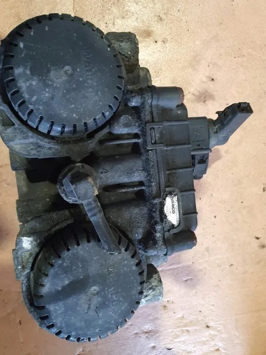 Válvula Moduladora EBS OEM 4801060020 para Mercedes image 2