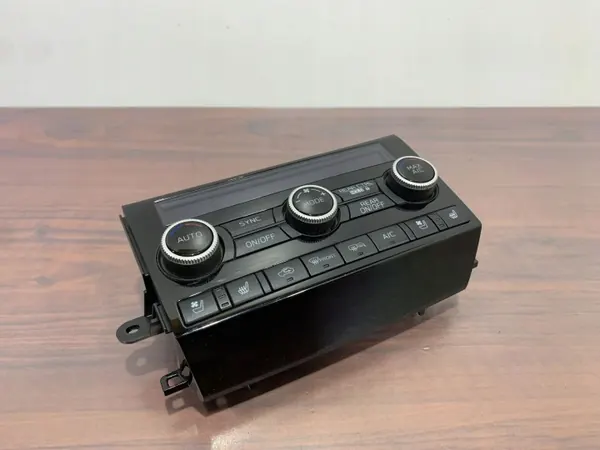 Panel AC Subaru Ascent OEM 72311XC020A - Usado image 5