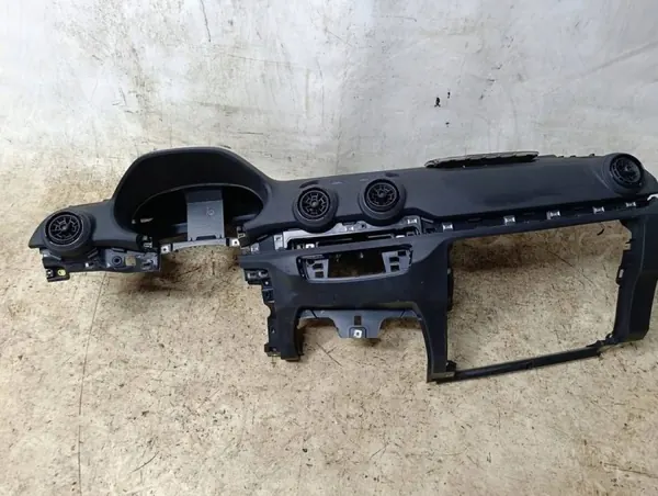 Salpicadero Audi Q2 16-19 OEM 81B858041 Usado image 2