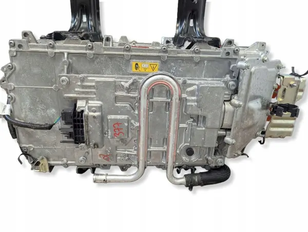 Inversor conversor Renault Megane E-Tech OEM image 8