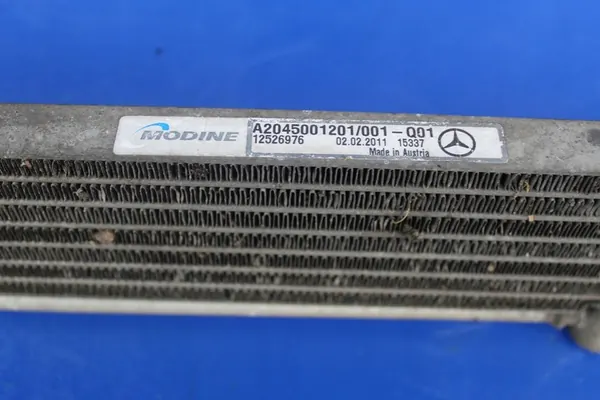 Oliekoeler OE Mercedes CLS W218 C218 3.5 A2045001201 image 4