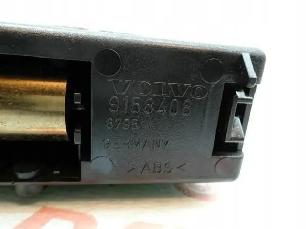 Volvo C70 Fronttunnel-Aschenbecher OEM 9158406 image 5