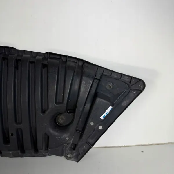 Cubierta inferior parachoques Mercedes C W204 OEM A2045200723 image 4