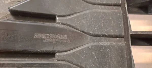 VW GOLF VII LIFT R-LINE Griglia Paraurti Anteriore 5G0853671K image 6