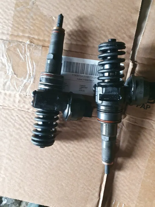Einspritzpumpe OEM 0414720035 045130073T 2Stk image 2