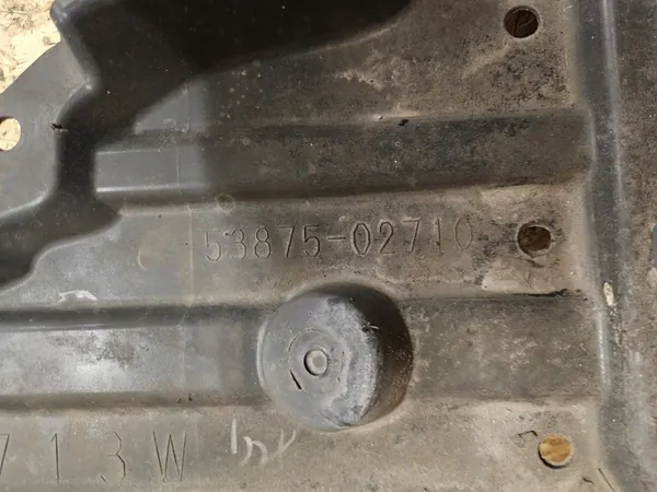 TOYOTA COROLLA E21 Right Front Wheel Arch image 5