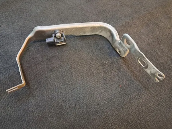 Support d'aile Audi S6 C7 OEM 4G0807592B - Droit image 2