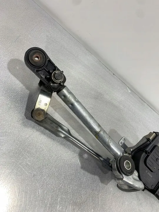 Alfa Romeo Stelvio Pyyhinvarsi OEM FBZ19419 - Käytetty image 5