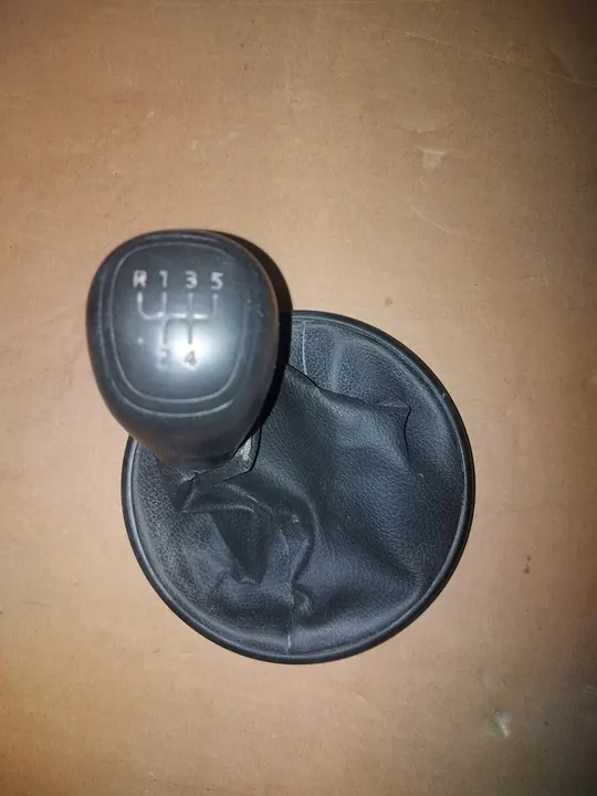 Versnellingspookknop Skoda Fabia II 5J0711113Q image 2