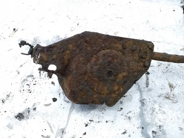 Montage de roue de secours Volkswagen Amarok image 7