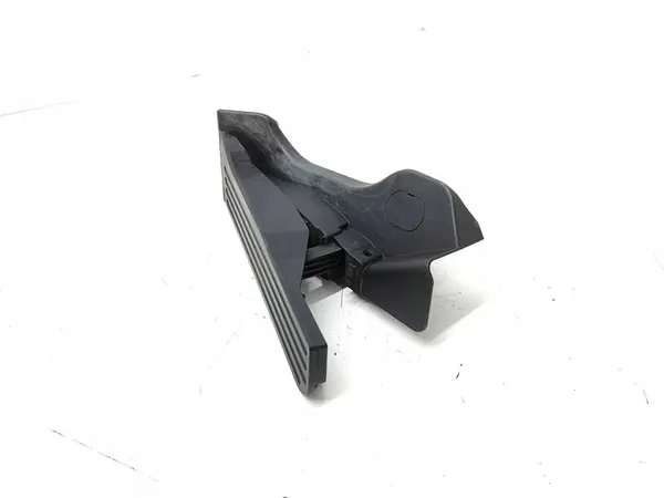 Audi Q3 8U 2012 Gaspedal image 2