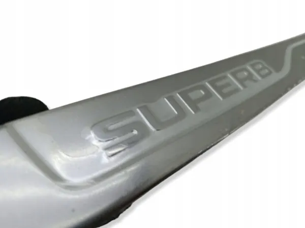 Skoda Superb 3 Lift Höger Tröskellist OEM 3V0853814 image 3
