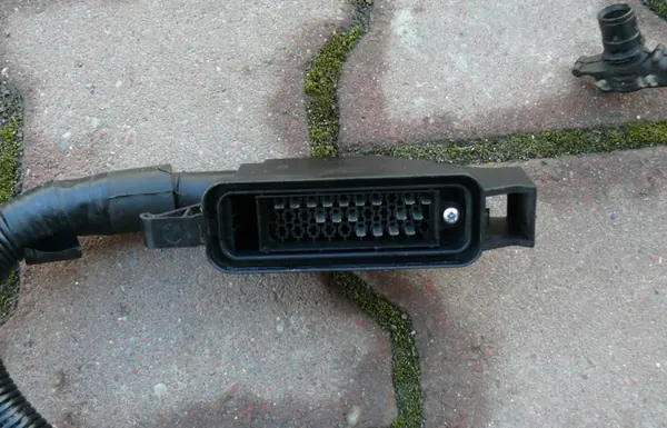 Harness OEM JOK-232-K38 ECU Motor Mercedes image 3