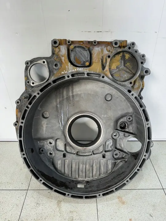Växellådans kopplingshus OEM A4710157102 image 2