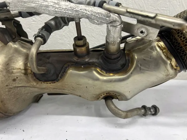 Katalysator OEM 5WA131723H voor VW Golf VIII GTE image 3