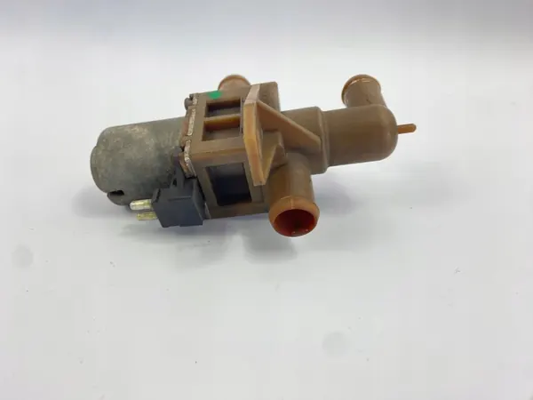 Lämmittimen sähköventtiili OEM 0005062764 Mercedes image 3