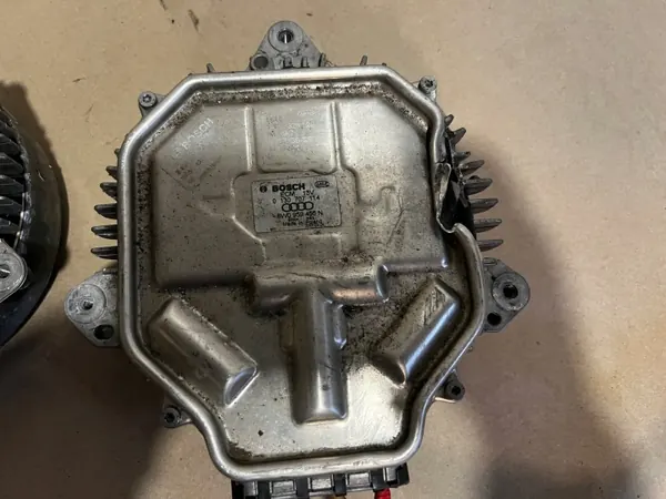 Motor ventoinha radiador Audi Q7 2018 OEM 8W0959455P/N image 3