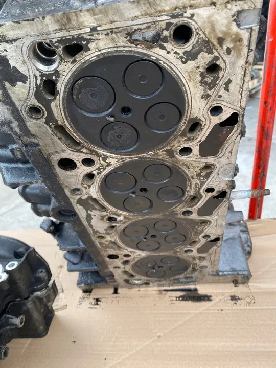 Cabeza de motor Ford 2.2 Transit Peugeot Citroën image 7