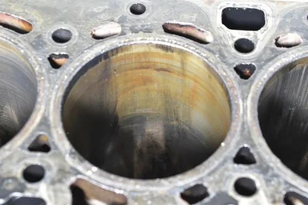 Moottorilohko OEM LUCAR 46991 Ford Transit MK8:lle image 5