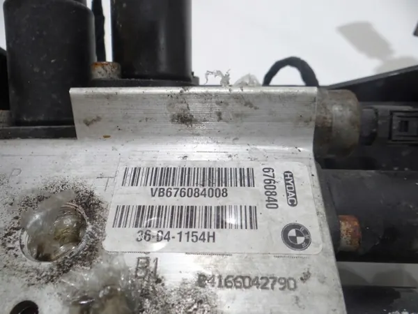Ventilblock OEM 6760840 för BMW E60 E61 Kompressor image 4