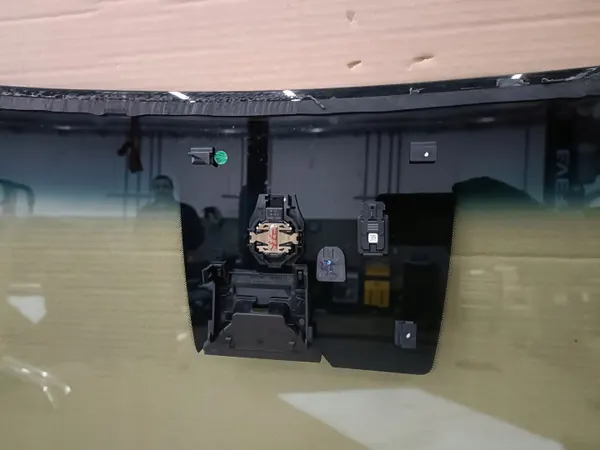 Pare-brise Hyundai Genesis OEM 43R-011647 Occasion image 6
