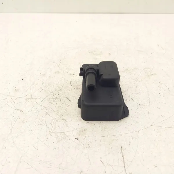 2006 Mazda 3 I Chauffage de carburant 9305108C image 5