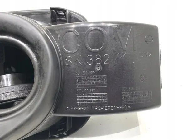 Polttoainekansi OEM 5E7809702A Skoda Octavia IV Farmari image 6