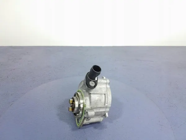 NISSAN QASHQAI III J12 1.3 DIG-T Vakuumpumpe 146500428R image 3