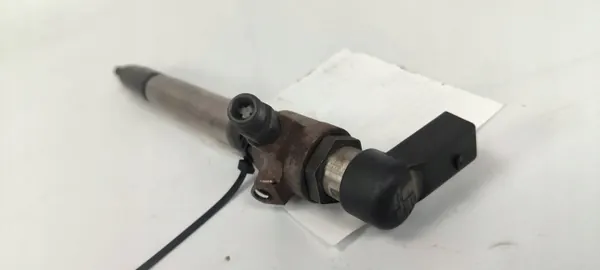 Inyector usado para Ford Transit MK8 - Pieza OEM image 3
