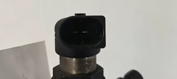 Inyector usado para Ford Transit MK8 - Pieza OEM image 5