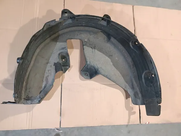 OEM 23514CSA33252 Taka-oikea Pyöränkaari Renault Captur II image 2