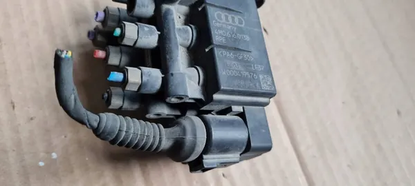 Audi OE 4M0616013B Federungsventil - Gebraucht image 3