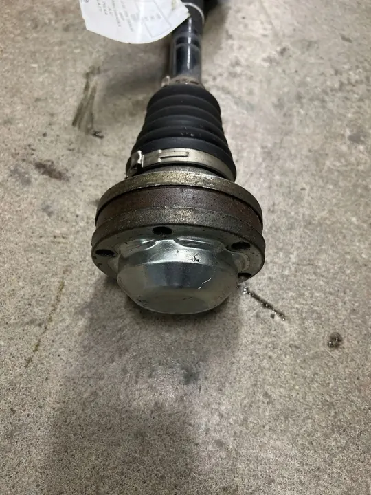 Vänster fram drivaxel VW Passat CC 2.0 TDI image 3