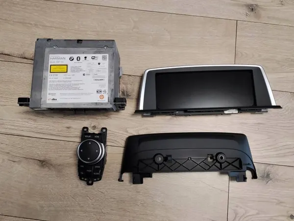 BMW Navigationssystem OEM CI9383069 för 6-serien image 2
