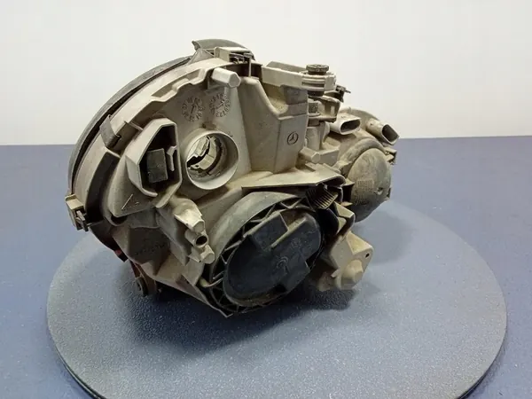 LINKER XENON KOPLAMP MERCEDES C KLASA W203 A2038203761 image 3
