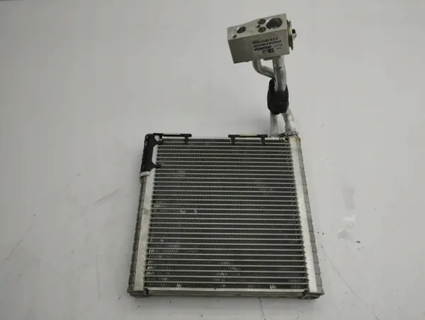 Renault Clio V 2023 Núcleo Calefactor A/C OEM DT4475006150 image 2
