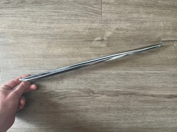 MERCEDES CLASSE E W213 2016-2020 LISTELLO CROMATO SINISTRO POSTERIORE OEM image 2