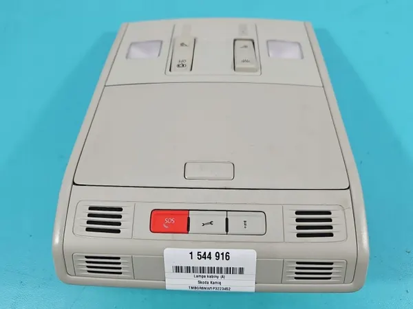 Luz de Cabine Skoda Kamiq OEM 657868837C - Usado image 2