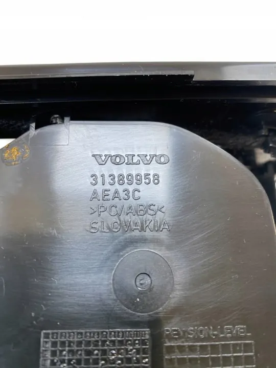 Porte-gobelet avant Volvo XC90 OEM 31389958 image 10