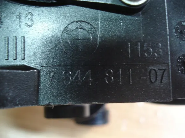 BMW Termostat Hus B38 B46 B48 Begagnad 7644811 image 3